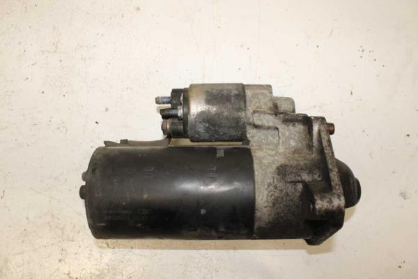 DEMARREUR VOLVO 2.4D - Vue 2